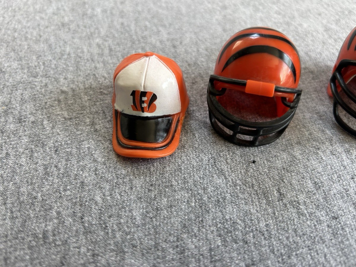 Riddell NFL Logo Football Helmet Tracker - 32 Teams for sale