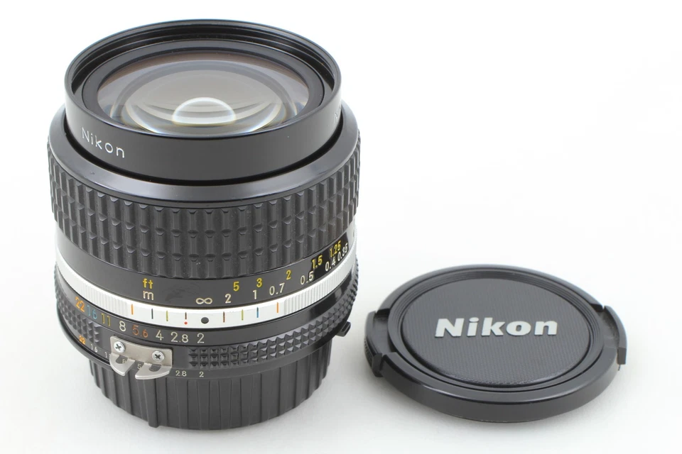 [COMO NUEVO] Lente Nikon Ai-s Nikkor 24 mm f/2 gran angular MF Prime de JAPÓN Foto 2 de 4