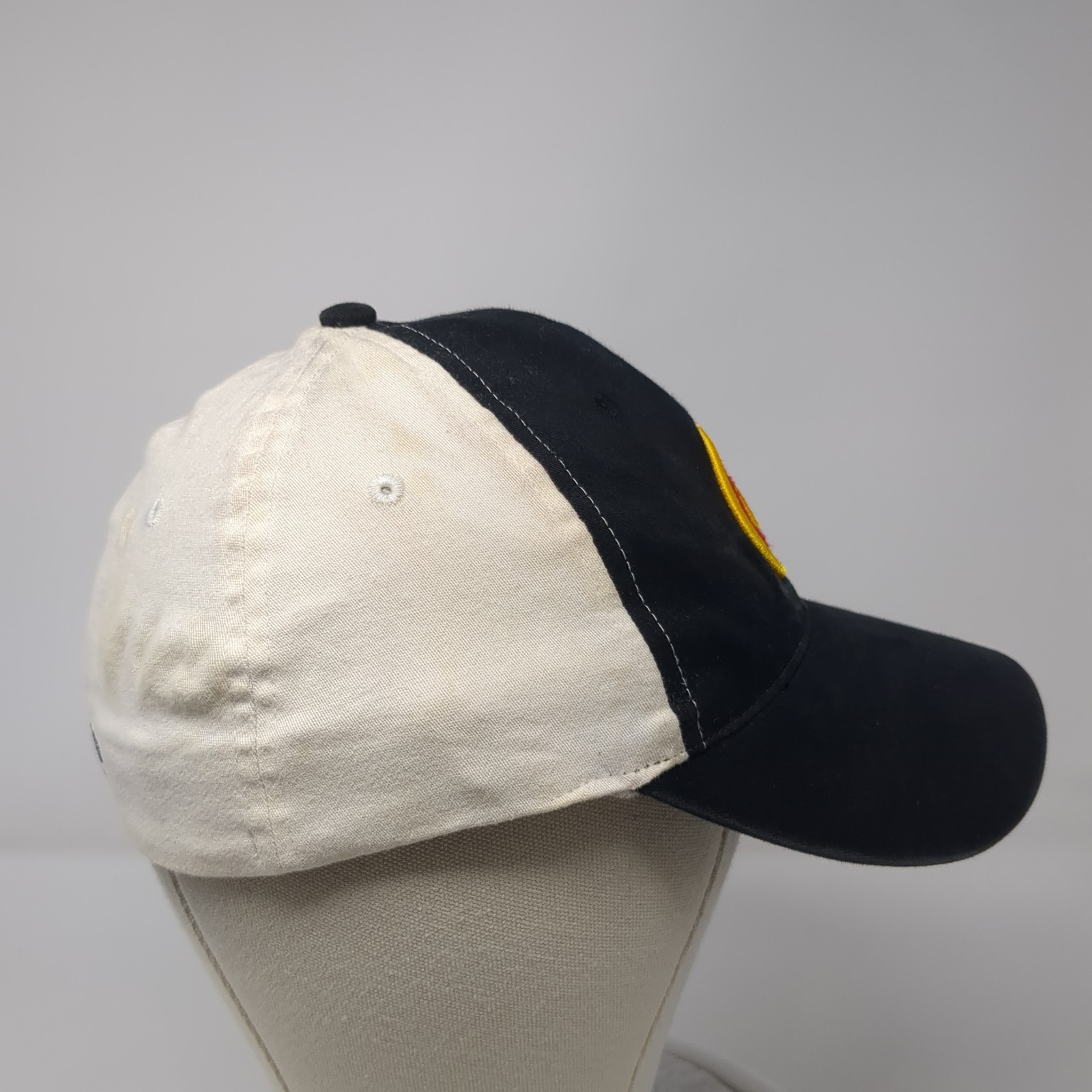 Camacho Cigars Fitted Baseball Hat Multicolor One… - image 5