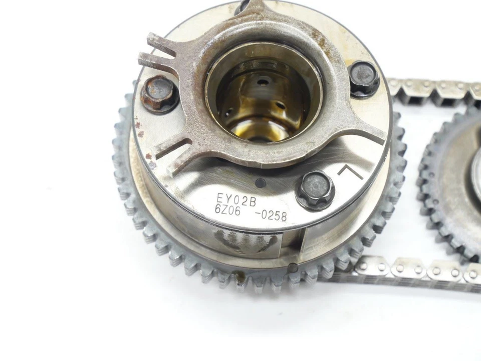 Nissan 370Z 2009-2020 izquierdo izquierdo lado del conductor árbol de levas escape piñón engranaje OEM Foto 4 de 4