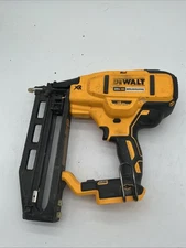 DeWalt DCN662 20V MAX 16GA Straight Nail