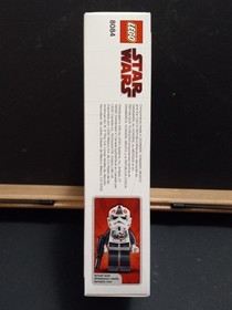LEGO Star Wars 8084 Snowtrooper Battle Pack (2010) NEW, SEALED *SMALL WRINKLE