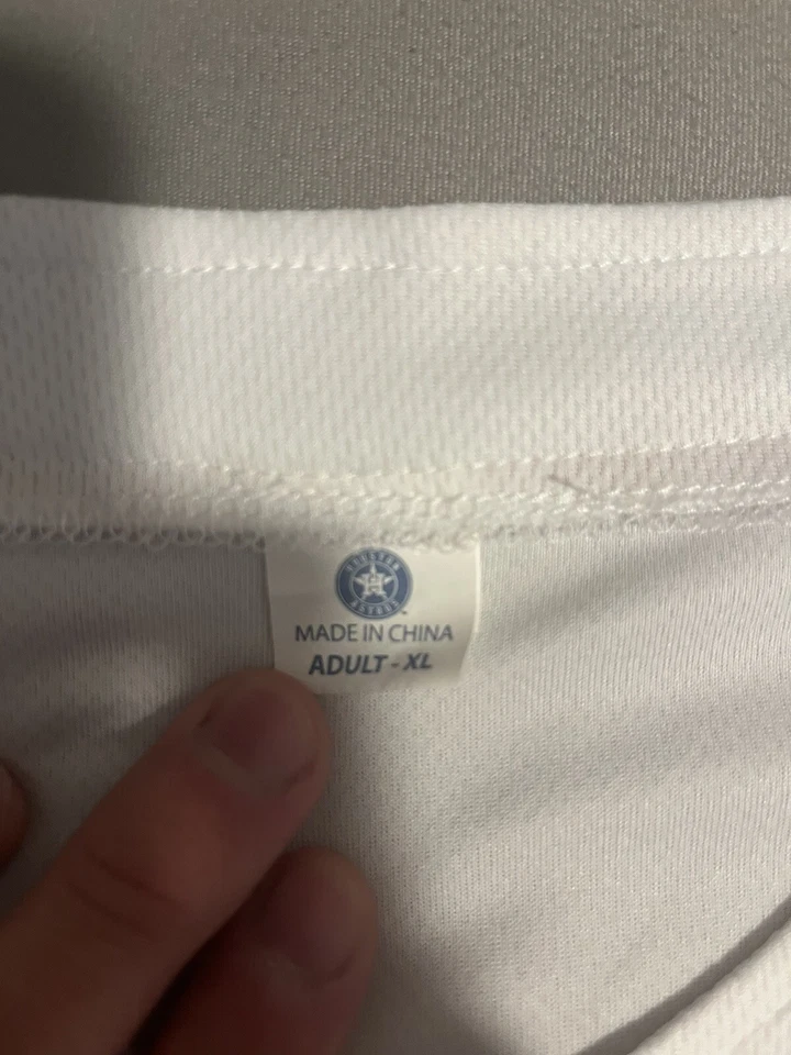 Zach Greinke Houston Astros MLB Jersey. Button up size XL. Good Condition - Image 3 of 3