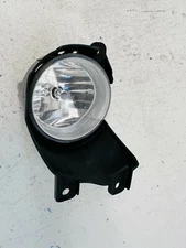 2008 2009 2010 2011 2012 2013 2014 2015 2016 2017 TOYOTA SEQUOIA FOG LIGHT RIGHT