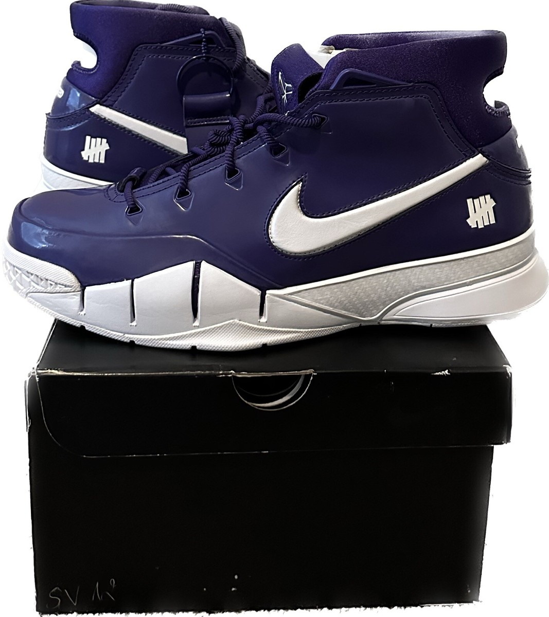 NIKE KOBE 1 PROTRO UNDFTD NEW SIZE 12 UNDEFEATED F&F COURT NIKE KOBE 1 PROTRO UNDFTD NEW SIZE 12 UNDEFEATED F&F COURT