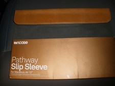 NEW Incase Pathway Slip Sleeve for MacBook Air 13" SU25A 