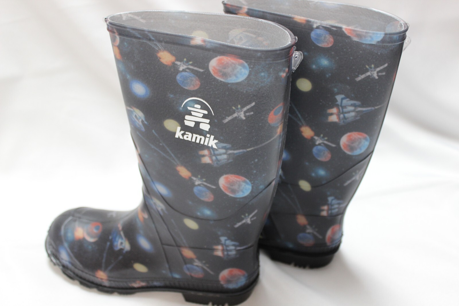Kamik rain boots youth sizes 5 and 6 space theme eBay