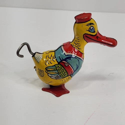 J. CHEIN Sailor Duck 40s TIN LITHO WIND UP Toy EUC VTG  Works