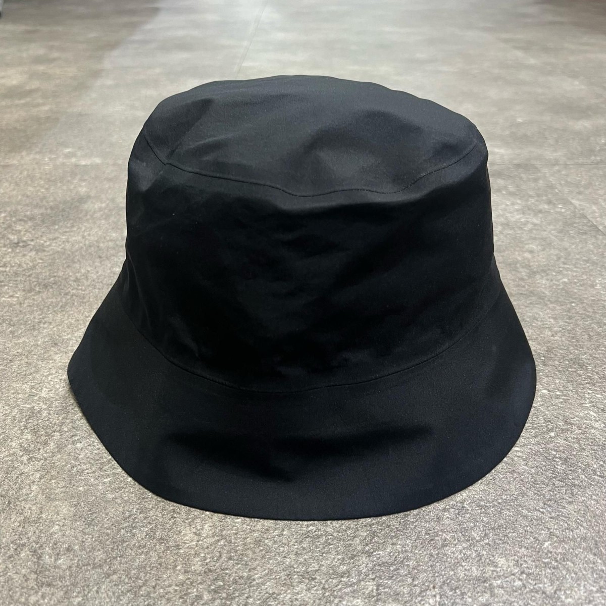 Arc'Teryx Veilance Black bucket hat - Black Hats, Accessories ARC