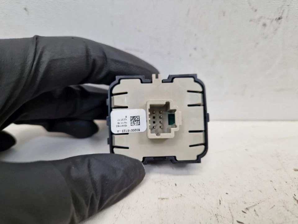 Interruptor regulador ventana interruptor consola central compatible con Alpine A110 Foto 4 de 4