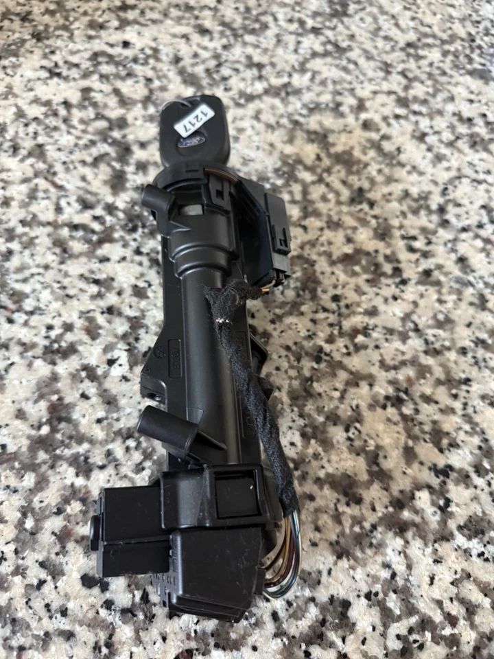 2012-2018 FORD FOCUS IGNITION SWITCH LOCK W/ KEY & IMMOBILIZER OEM Foto 2 de 4