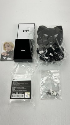  Itzy Twinzy Plush Cat Keychain, Mini Charm & Ring Bundle - Kpop Merch