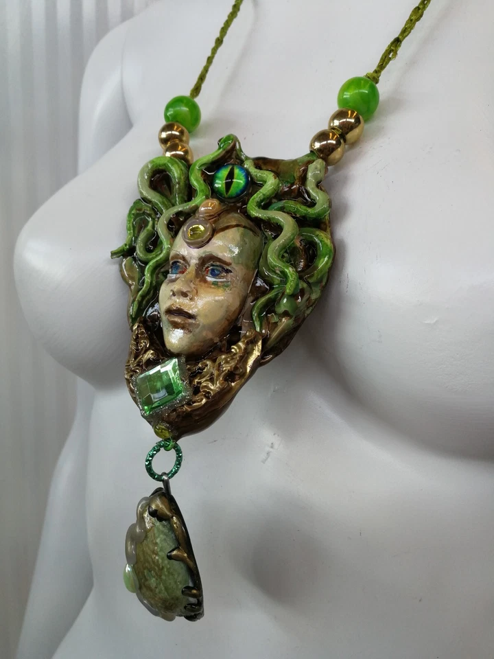 Serpiente Diosa Mitología Griega Dios Minoico Joyería Collar Colgante Serpiente Medusa Foto 4 de 4