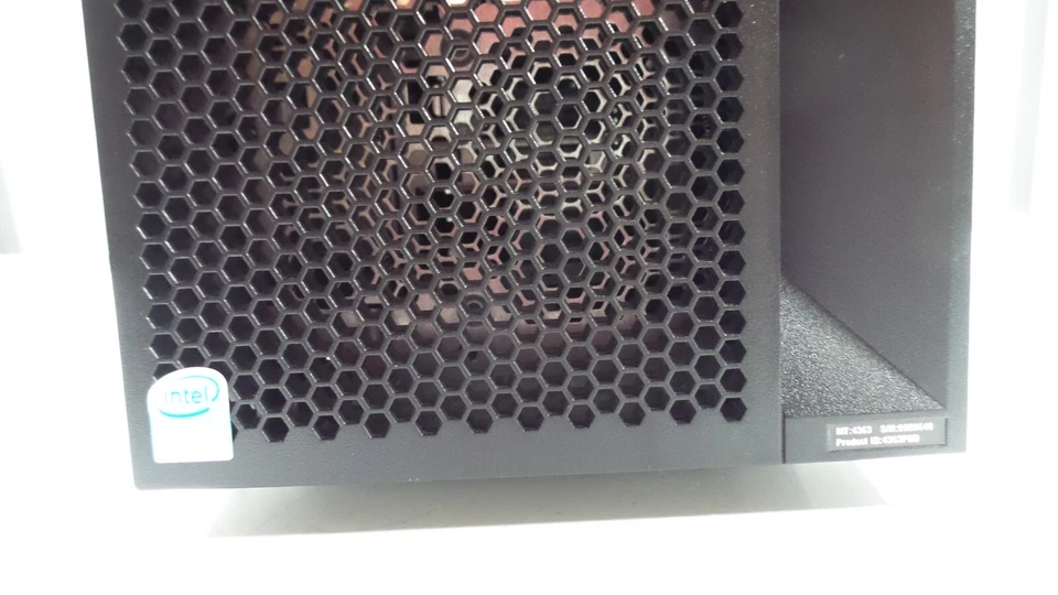 IBM SYSTEM x3200 Pentium D-915 2.80GHz 6GB DDR2 RAM 2x160GB HDD DVD-RW, No OS - Image 2 of 4