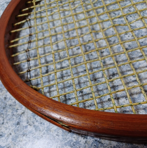 Vintage Wilson Stylist Maureen Connolly Wood Tennis Racquet Racket + Wood Press - Picture 8 of 11