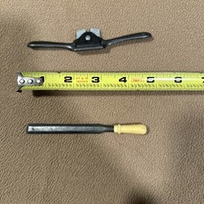 VINTAGE M SPOKE SHAVE WOODWORKING SPOKESHAVE PLANE And Chisel