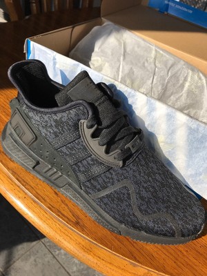 mens sneakers black friday