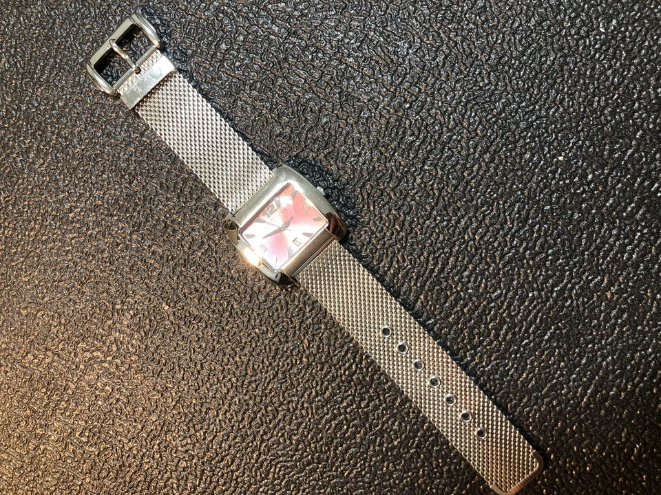 Женские часы Kenneth Cole Reaction полностью нержавеющая сталь розовый циферблат новый аккумулятор - Изображение 3 из 4