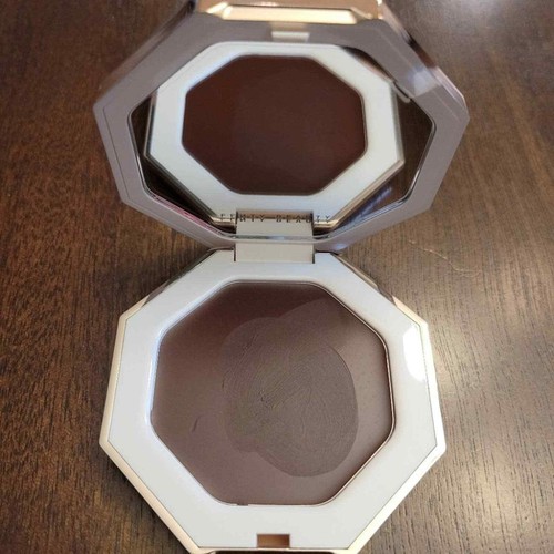 Fenty Beauty Cheeks Out Cream Bronzer Toffee Tease - Picture 8 of 9