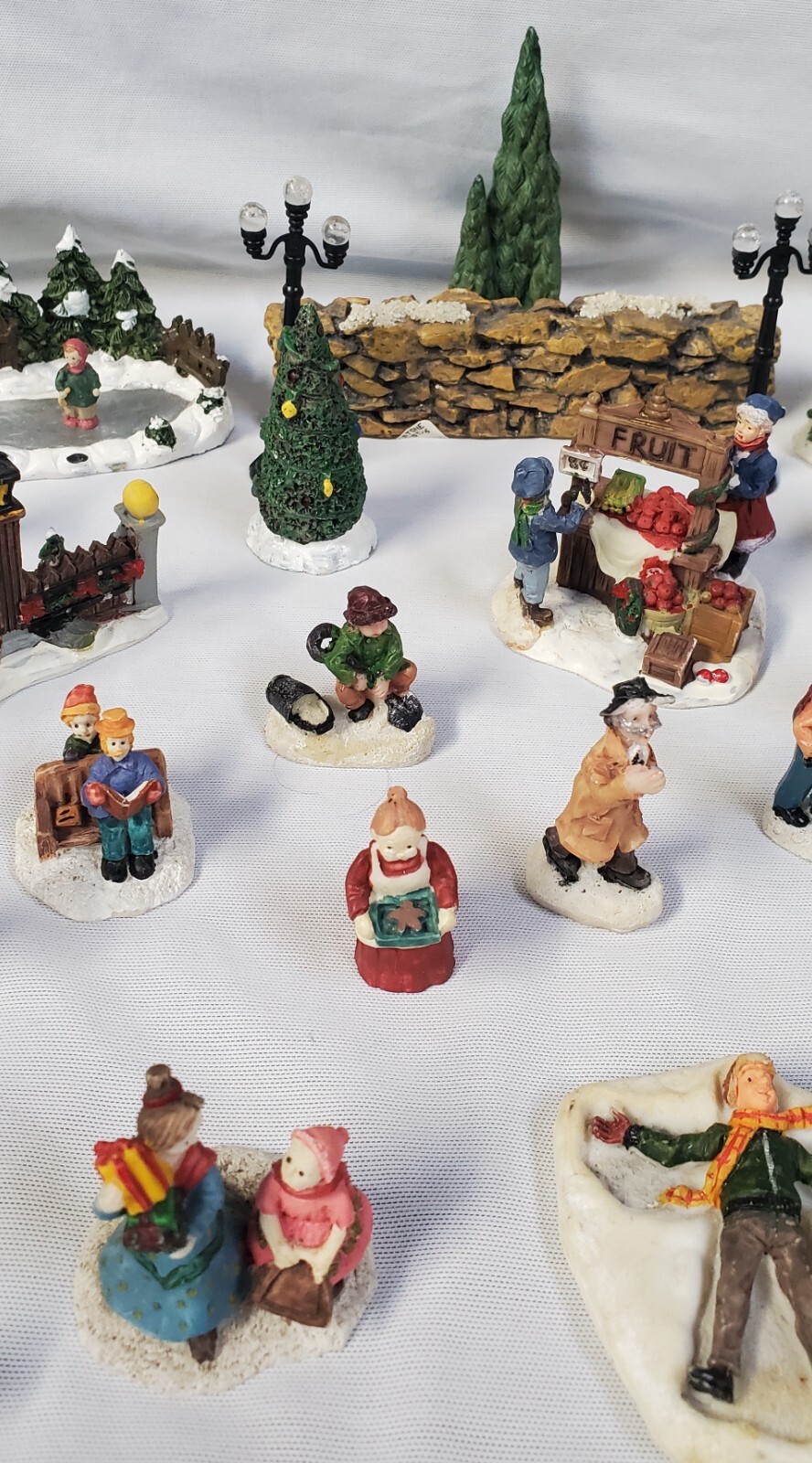 Lot of 44 Dept 56, Lemax, Cobblestone Corners Holiday Time Christmas