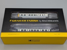 Graham Farish N-gauge 371-888, British Rail (BR) Class 108, three-car DMU set