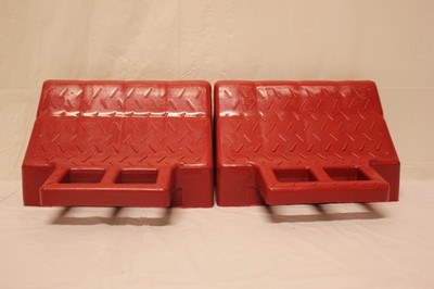 Pair of Valterra A10-0922 Stackers Chock , Red D2