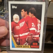Topps 1987-88 Adam Oates #123 Detroit Red Wings NHL Hockey Base Set Card