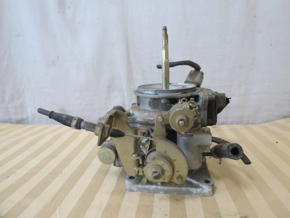 90 91 92 93 94 Nissan D21 camión de carrocería dura 2,4 L válvula de carrocería del acelerador de combustible AFH55M-10 Foto 4 de 4