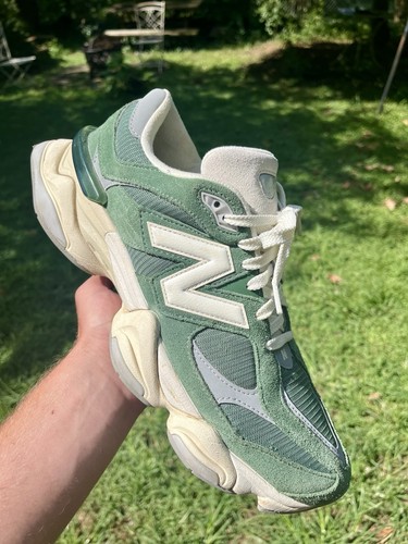 Größe 11 - Herren New Balance Schuhe Sneaker 9060 (U9060VNG) Nori Green