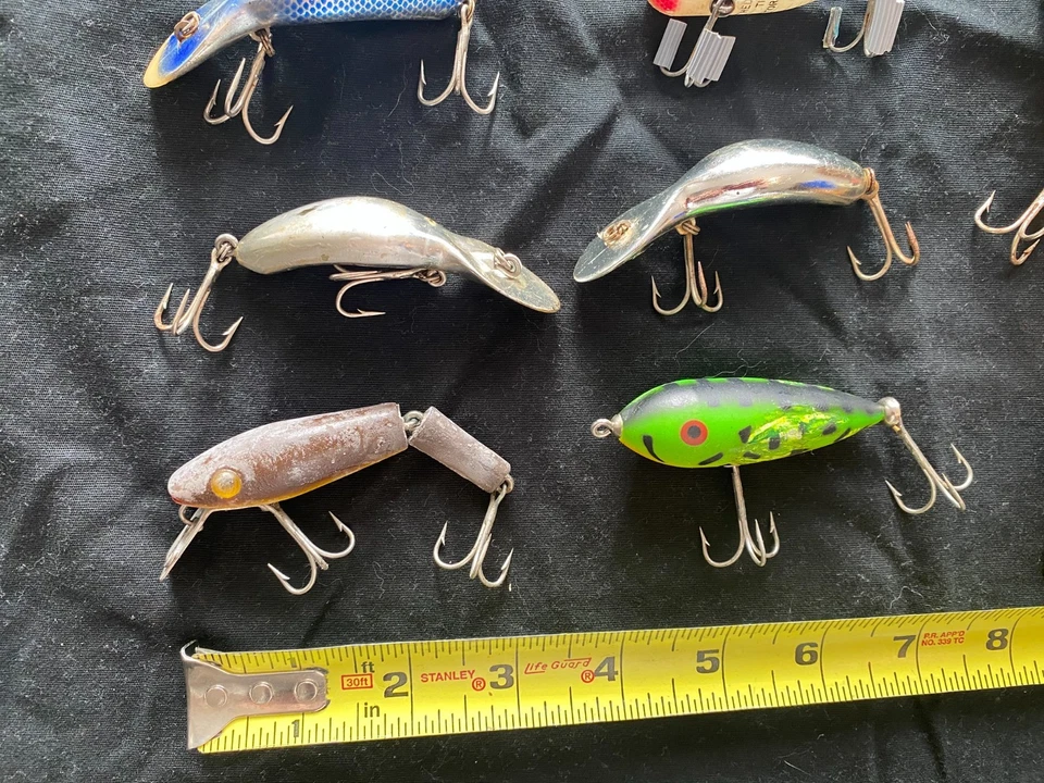 Lote vintage señuelos 20 marcas mixtas Heddon TadPolly Lucky 13 Sonar Flash Tad + Foto 2 de 4