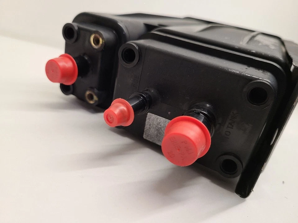 2016 HYUNDAI AZERA Fuel Vapor Canister - Image 3 of 4