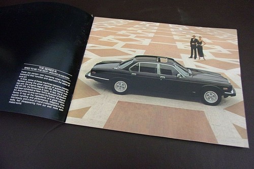 Vintage 1981 Jaguar Sales Brochure Original - Picture 3 of 4