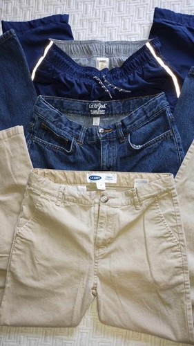 LOT of Boys clothes ( sweat pants jeans khakis ) OSHKOSH OLD NAVY CAT/JACK sz 12 - Picture 2 of 9