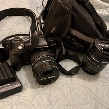 Olympus E-510 10MP w/ 14-42mm 40-150mm Lenses Battery Charger Case