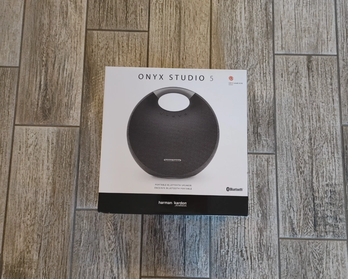 Harman Kardon Onyx Studio 5 Audio Player Docks & Mini Speakers for