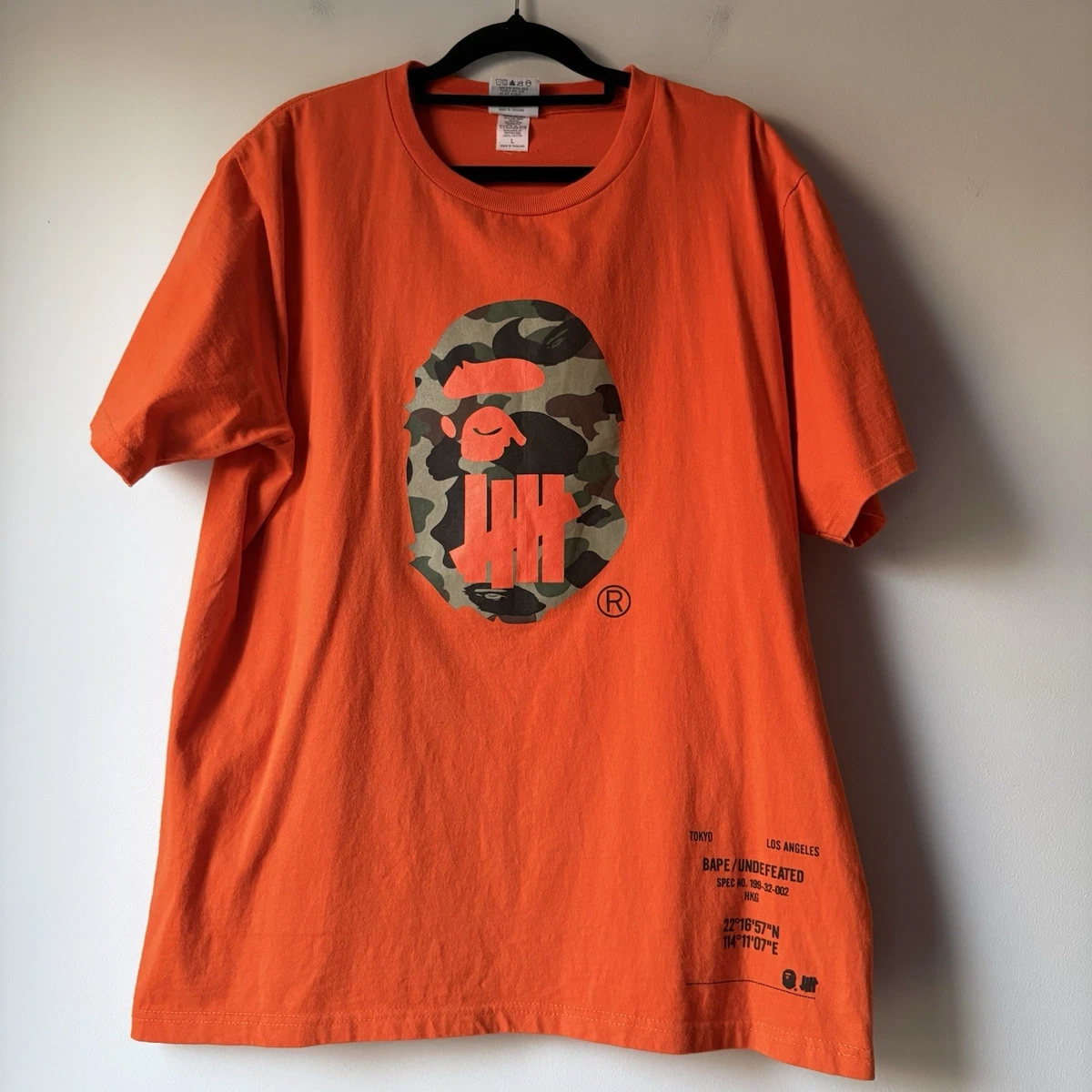 Мужские футболки Bape X Undefeated In - огромный выбор по лучшим