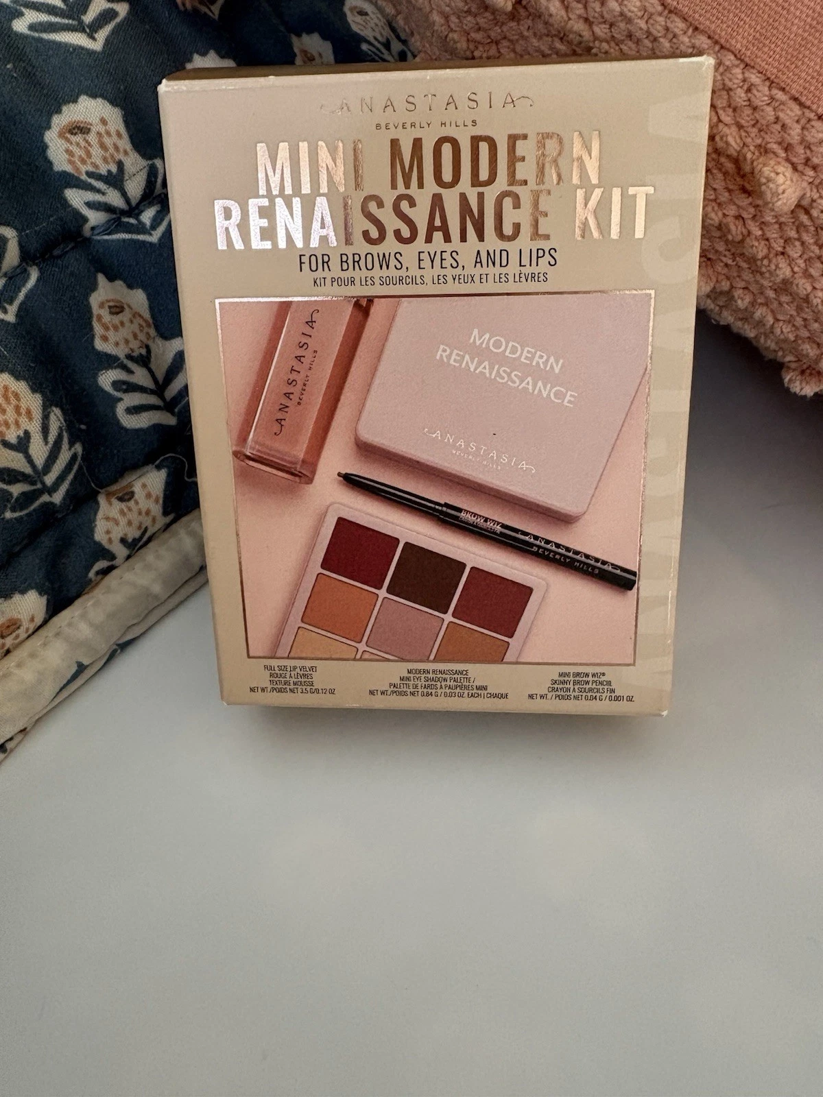 Mini Modern Renaissance Kit By ￼ Anastasia In Taupe less than perfect box