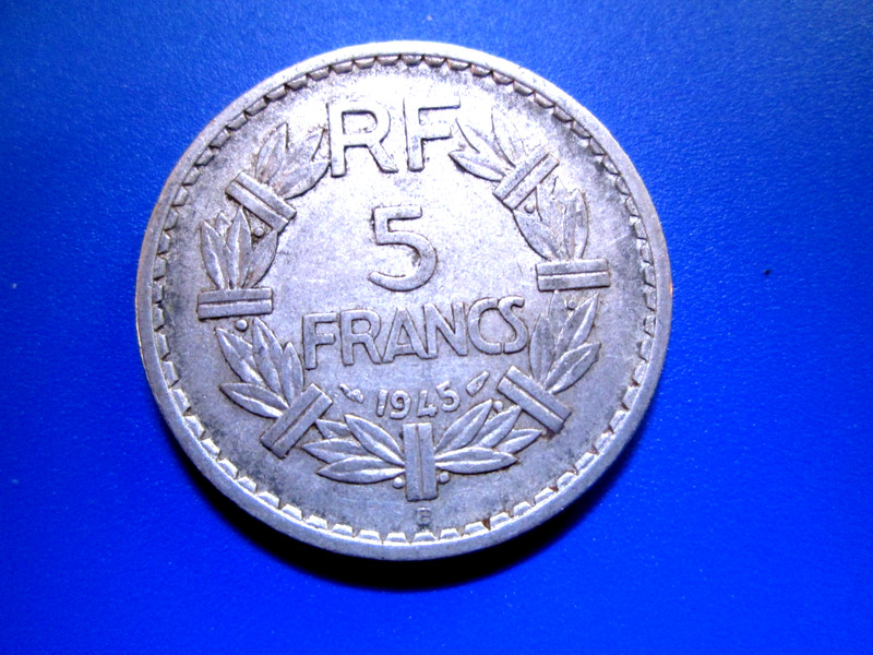 France 5 Francs 1945-B (KM# 668b.2)  World War II (Victory in Europe 1945)