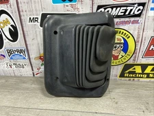 87-91 Transfer Case Shifter Boot F150 F250 F350 Bronco 4WD OEM