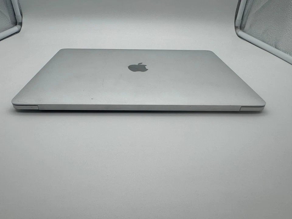 Apple MacBook Pro 13" 2016 Silber | Intel Core i5 2,9GHz | 16GB | 256GB SSD - Bild 4 von 4