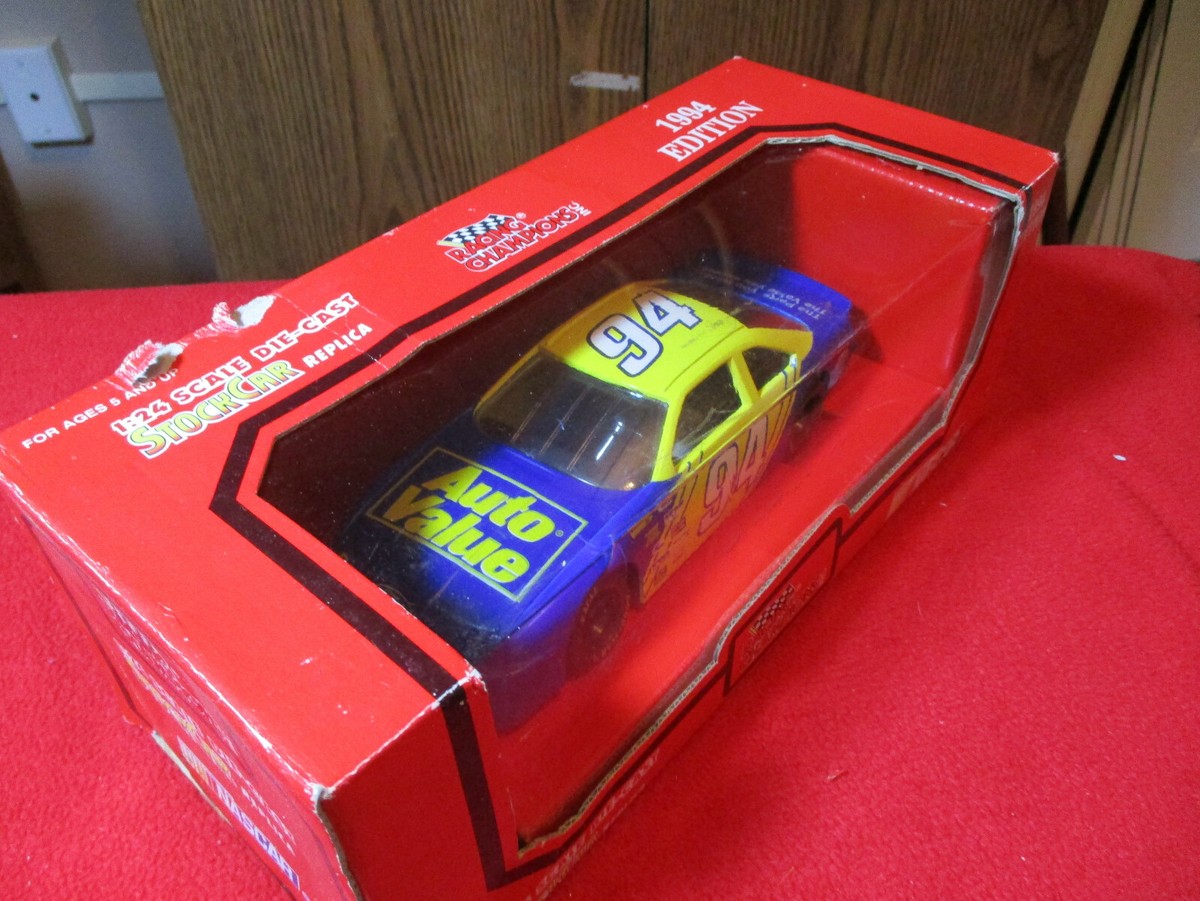 Racing Champions Auto Value Ford Thunderbird #94 Stock Car