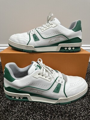 Louis Vuitton グラフィックトレーナー オリーブ LOUIS VUITTON BY VIRGIL ABLOH 1A9VNO GREEN SNEAKERS SIZE: 8 FITS