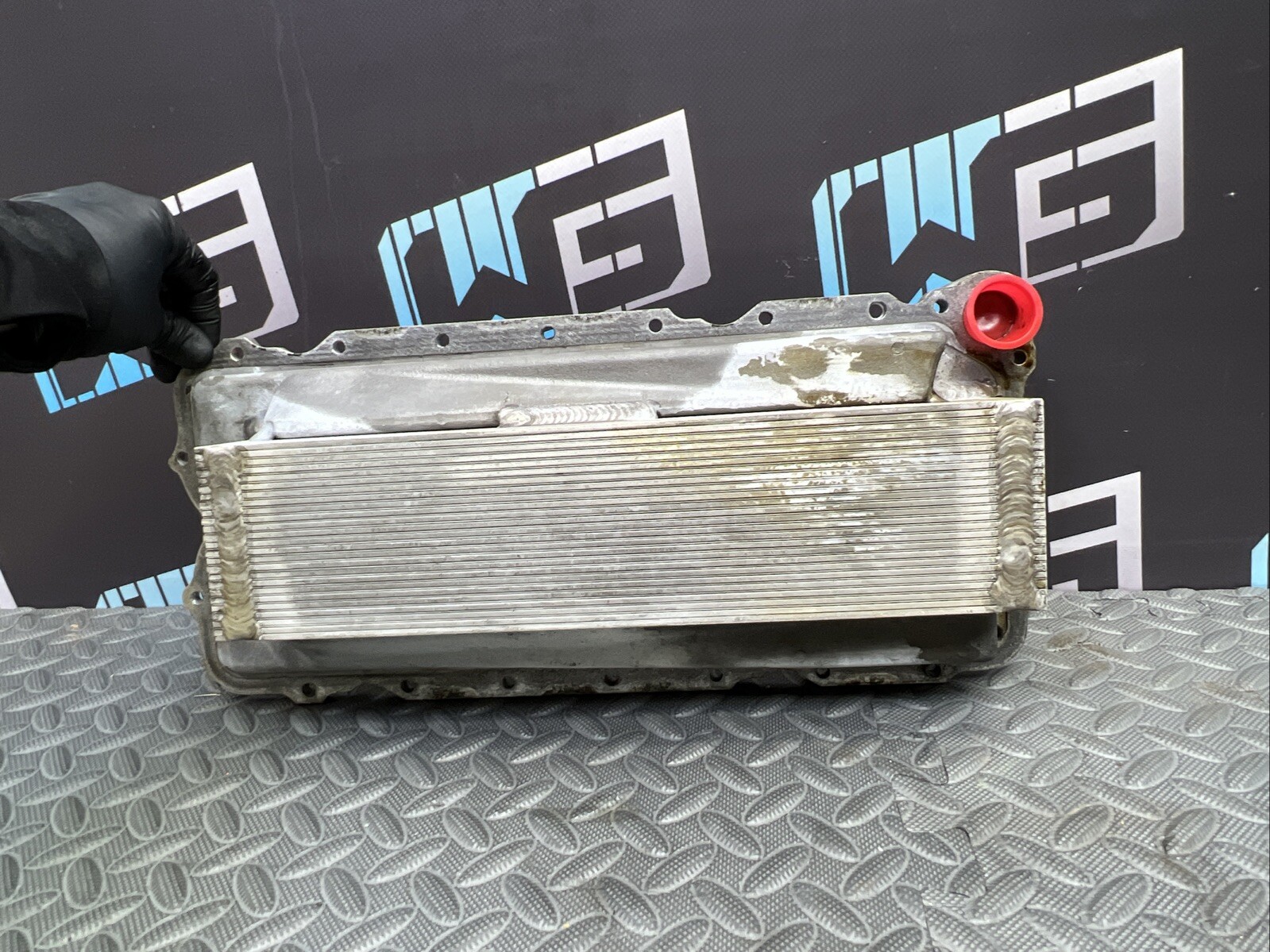 2002-2007 Maserati Quattroporte M138 M139 Engine Oil Heat Exchanger