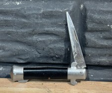 Stiletto Style Pocket Knife Made In Japan MM-7-73 Black - Lock Back
