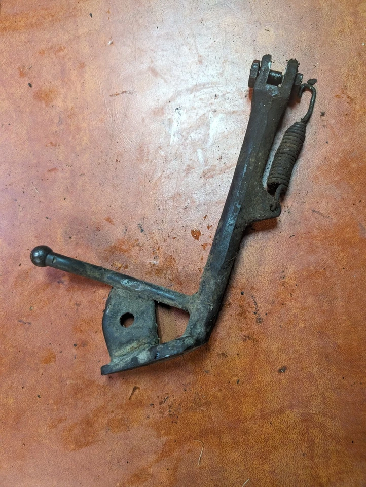 Soporte lateral 80 Honda Hawk 400 CB400T OEM 50540-413-770 MH118 Foto 3 de 4