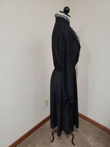 Vintage Jane Baar New your Semi Sheer ruffle lace collar dress - Picture 3 of 5