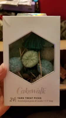 Cakewalk 24 Yarn Cake Picks assorted pom poms & tassles 3.5 inches long