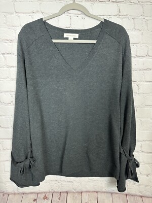 Treasure & Bond Women s gray V-neck lightweight viscose blend sweater, sz S EUC