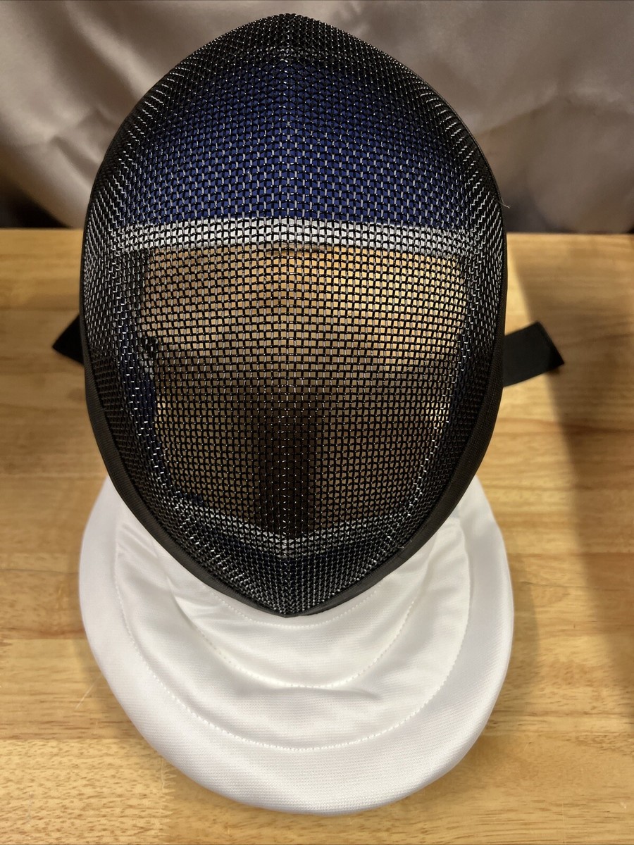 LEONARK Resist. Tissu 350 N En 13567 Level 1 Fencing Helmet