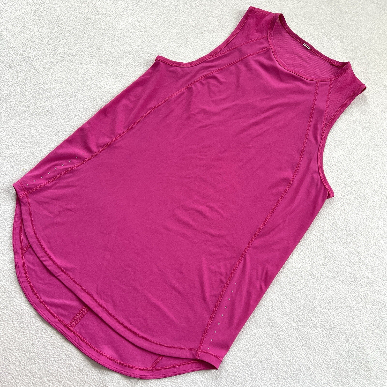 Lululemon Solid Sonic Pink Reflective Dots Sleeve… - image 3